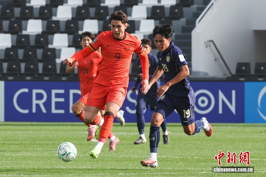 中国U23男足历史性突破 00战平泰国挺进淘汰赛