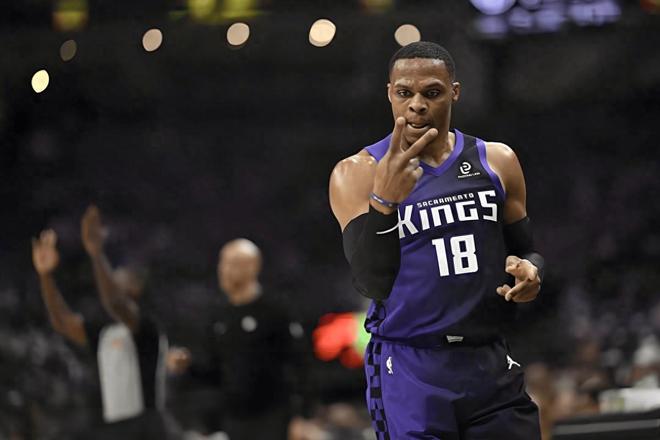 现役球员冲刺3万分里程碑 哈登库里领衔四大热门