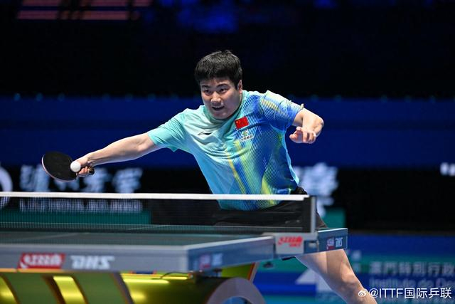 梁靖崑遭奥恰洛夫逆转爆冷出局 中国男队三人折