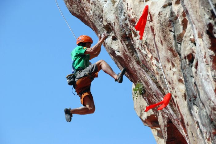 贵阳世青赛落幕：中国队40人参赛斩获5金5银3铜再