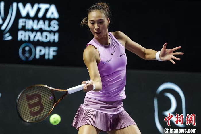 郑钦文首次升至世界前五，将在利雅得WTA年终总