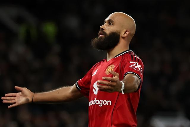 英超19亿对决：曼联冲击6年首双杀切尔西